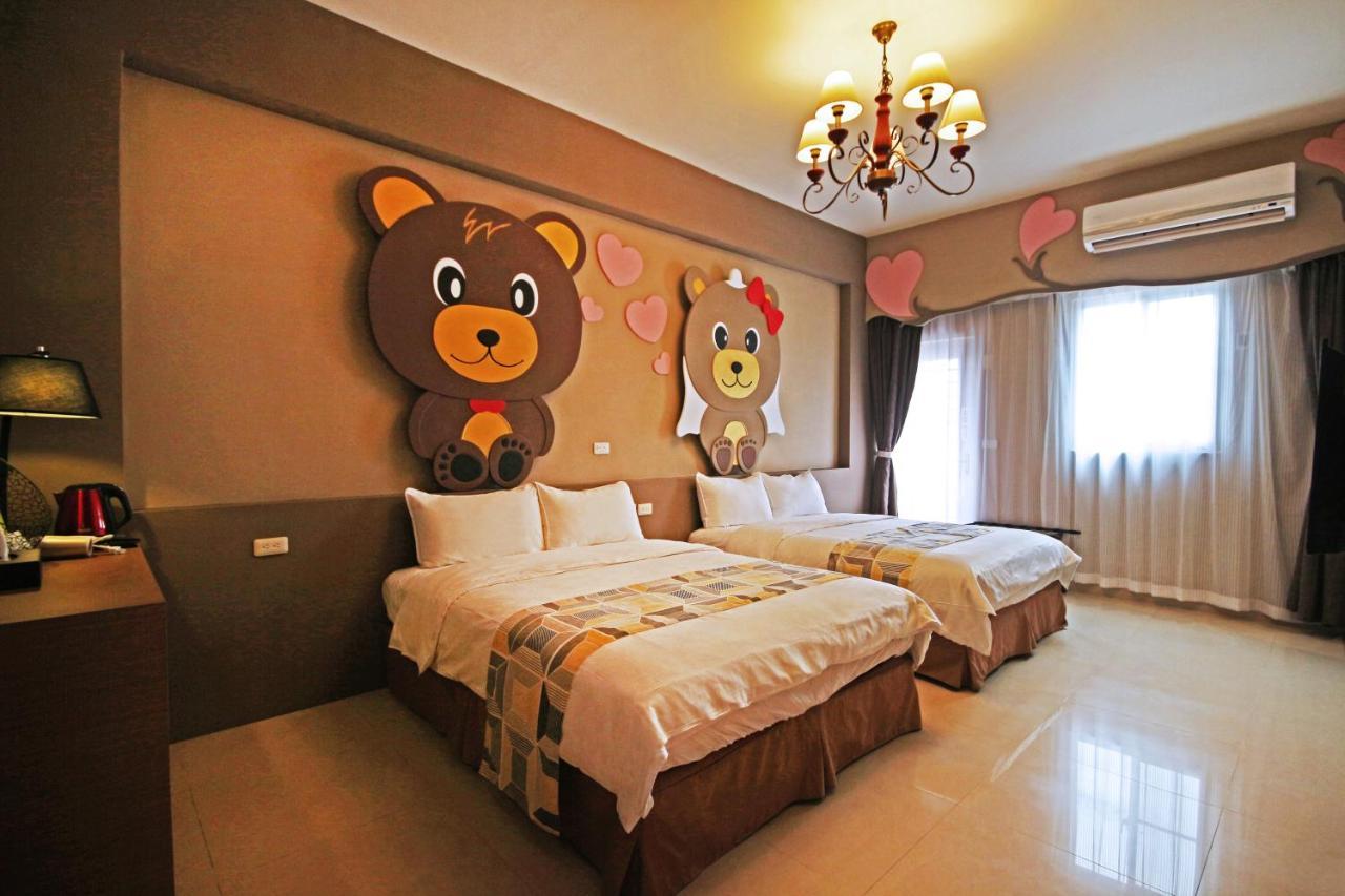 Fun Trip - Little Castle&Oscar B&B T'ai-tung Exterior foto