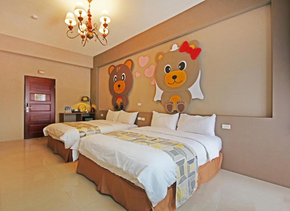 Fun Trip - Little Castle&Oscar B&B T'ai-tung Exterior foto